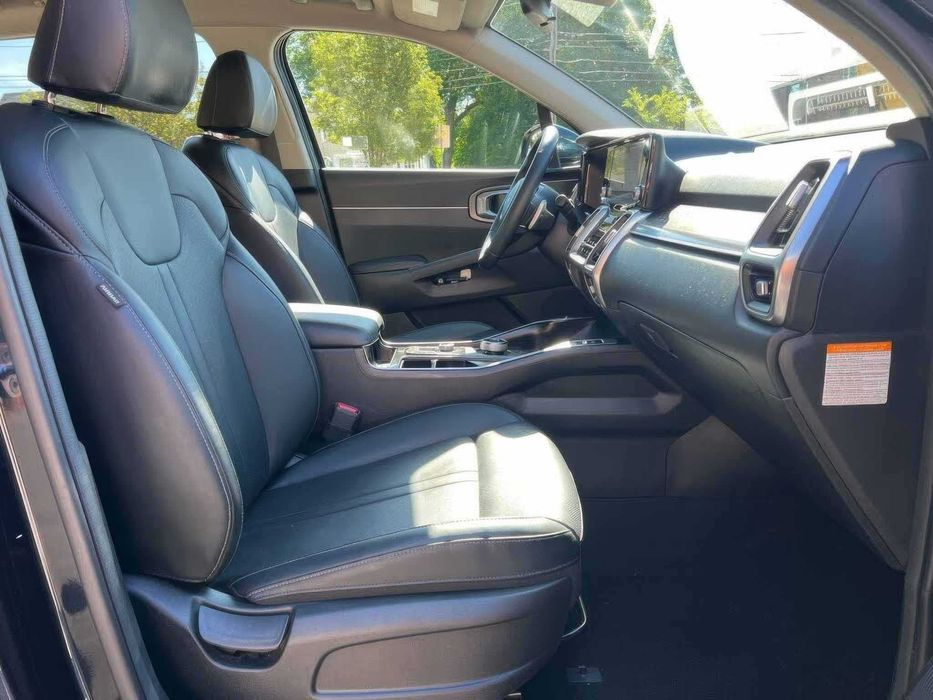 Kia Sorento S      2022