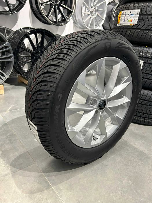 Oryginalne koła zimowe 16 5x100 ET35 Skoda Kamiq 205/60R16 Firestone