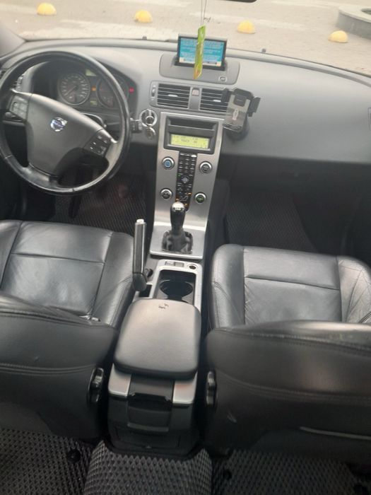Volvo v50 в идеальном состоянии