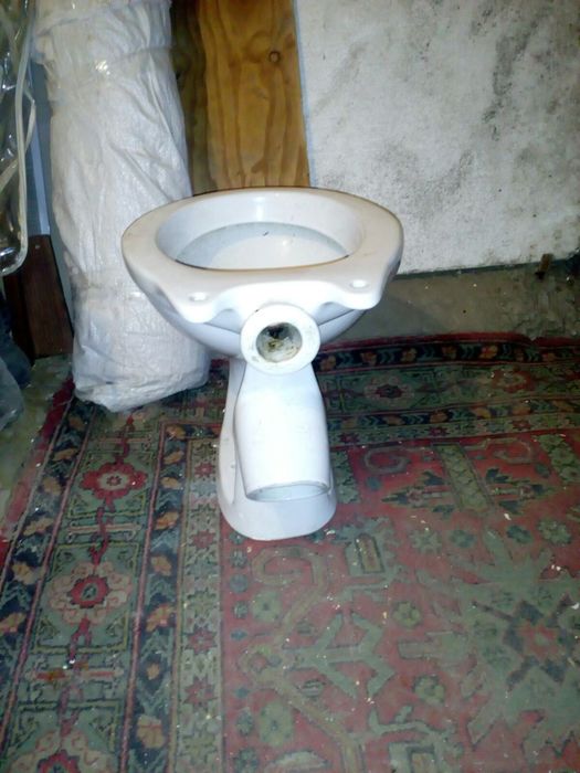 Продаж бу/ у унітазу