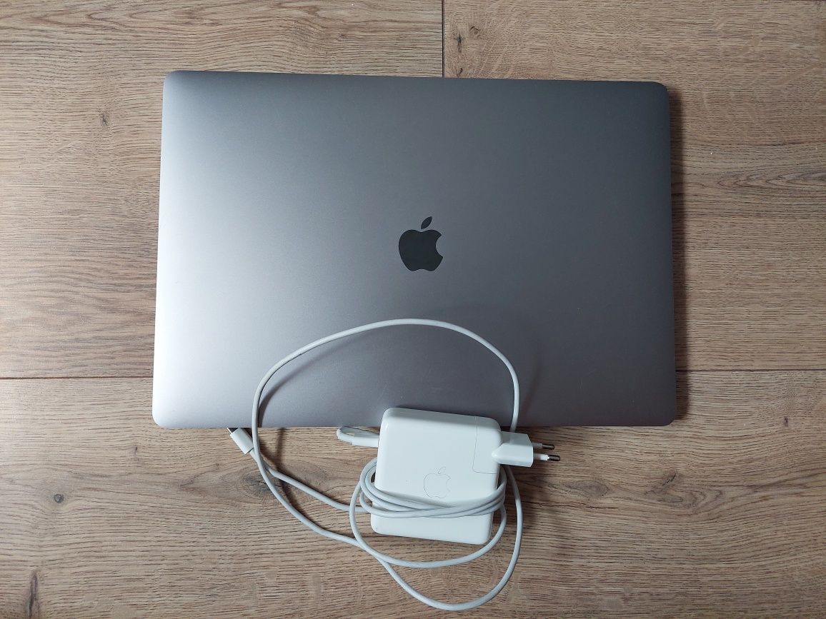Laptop Apple MacBook Pro 16 Intel Core i7