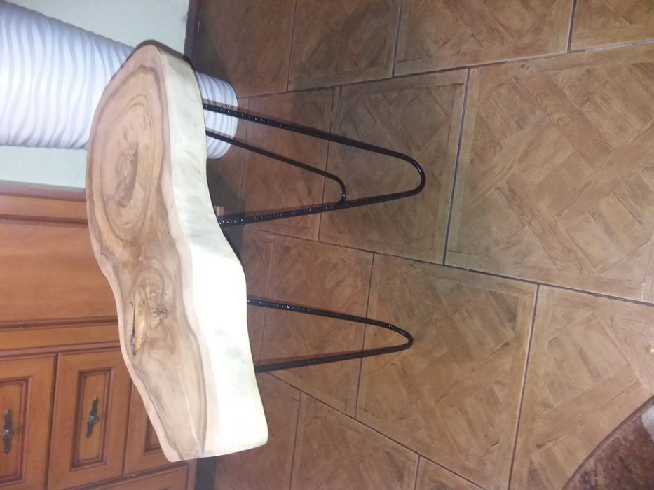 Stolik kawowy (Orzech)