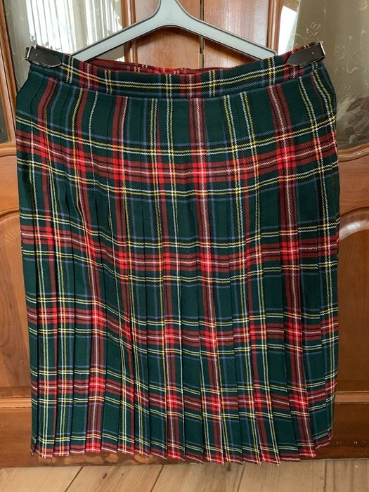 Шотландська спідниця, червона клітинка