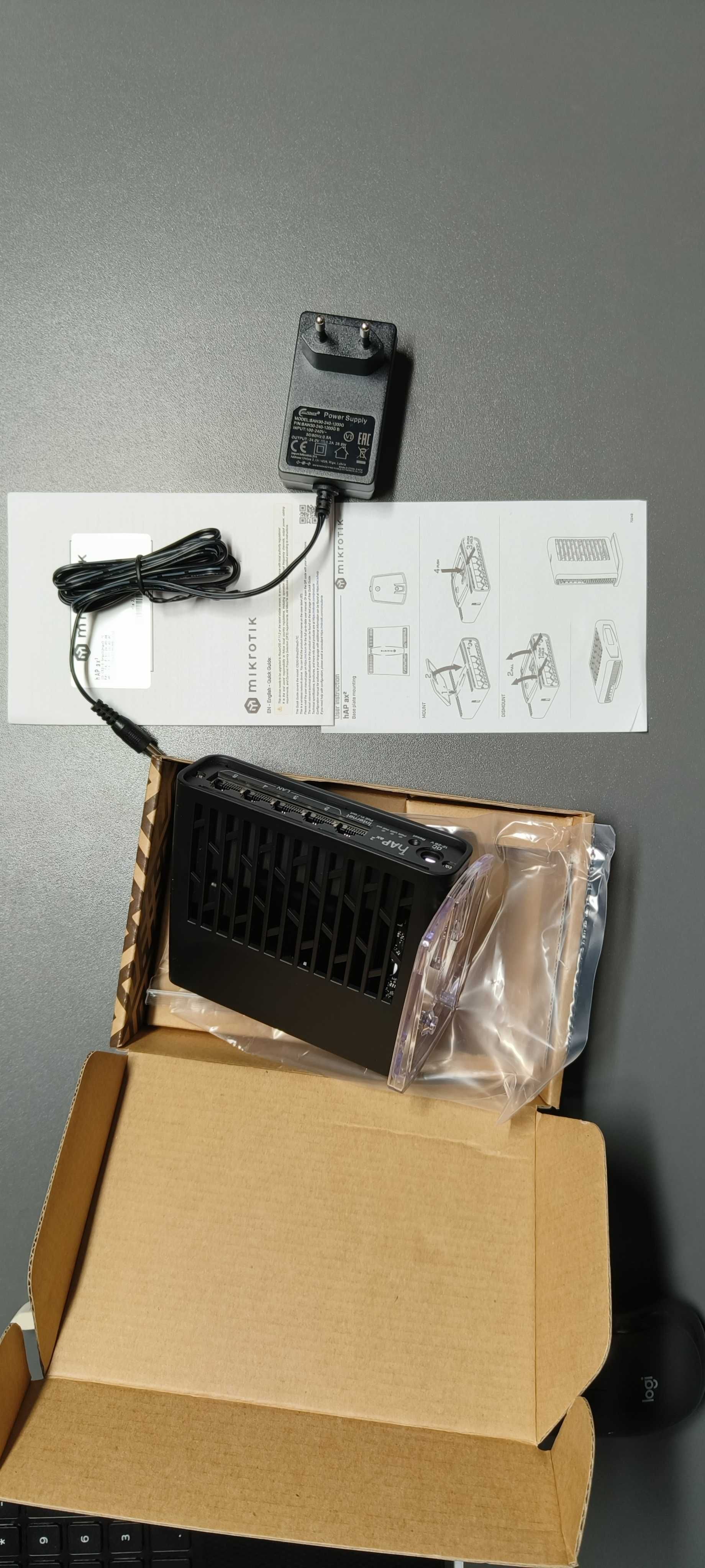 Pоутер MikroTik hAP ax2 (C52iG-5HaxD2HaxD-TC)