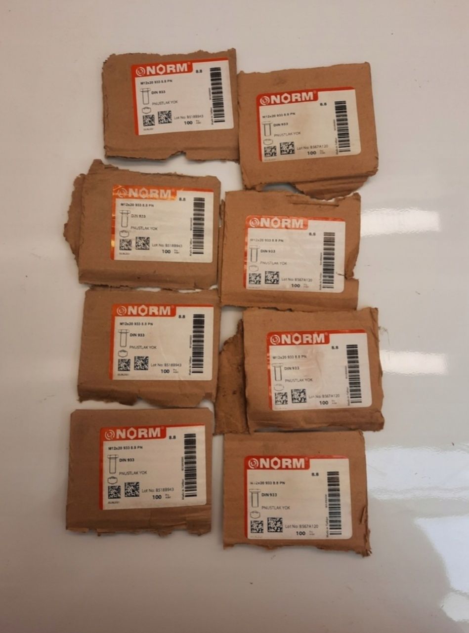 Śruby Norm M12x20 933 8.8 PN DIN 933 - 800szt. Granit mocne do maszyn