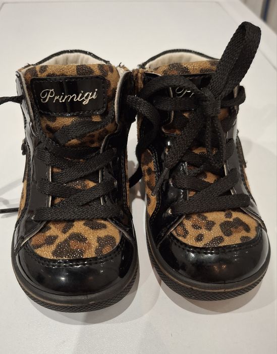 Buty niemowlęce Primigi r.19