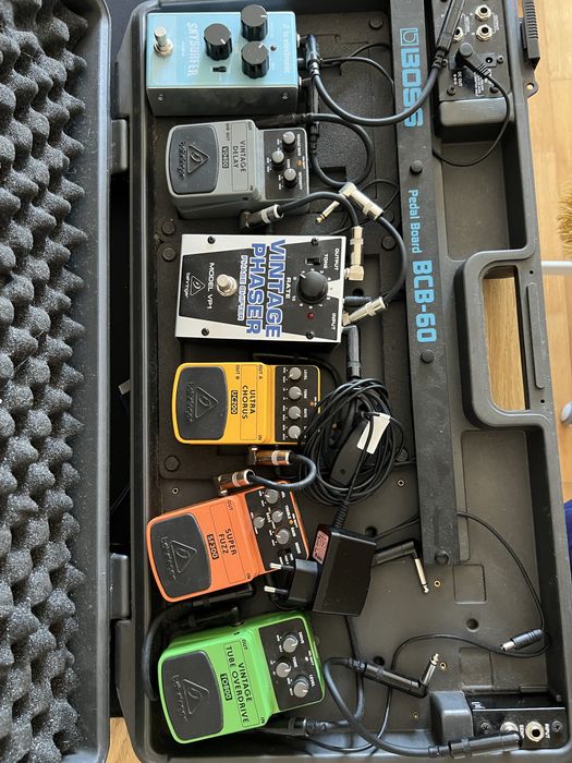 Boss bcb-60 pedalboard