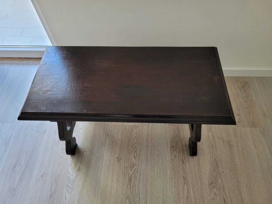 Mesa de centro em madeira