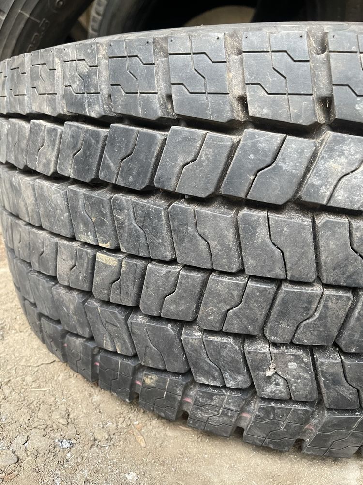 Покришки Bridgestone M749 315/45R22.5