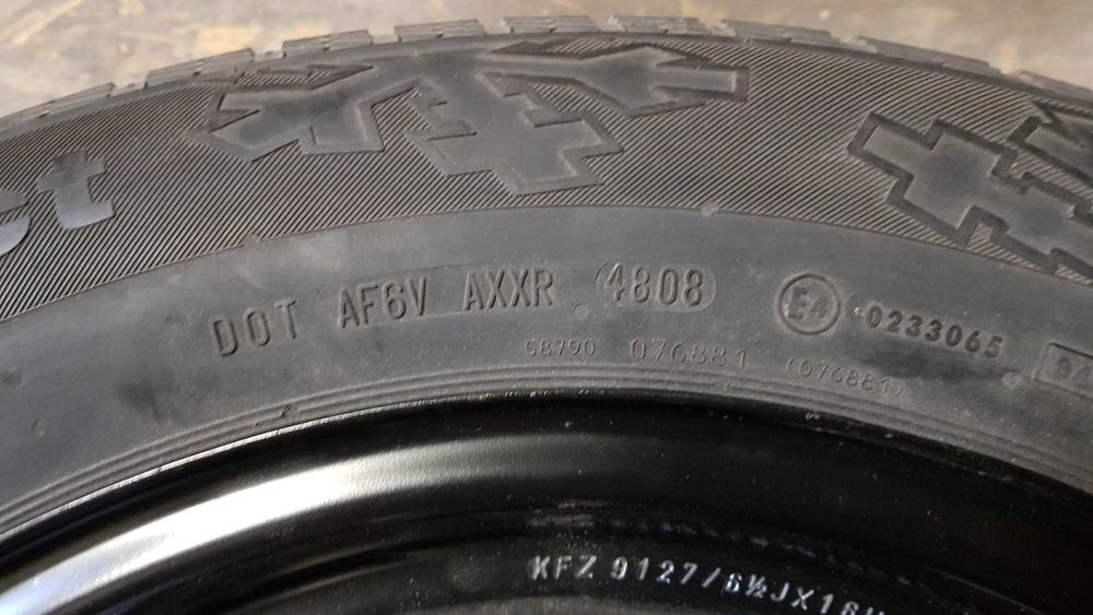 Dojazdówka 16" stalowa + Continental Cross Contact Winter 215/65 R16