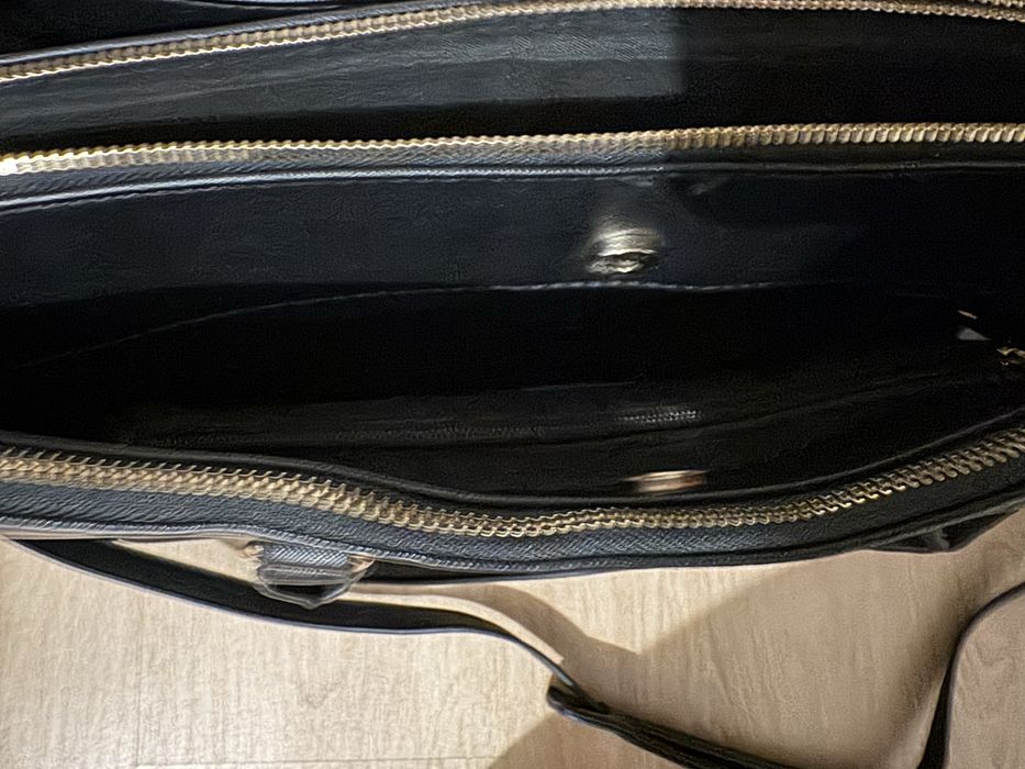 Mala com varias divisorias