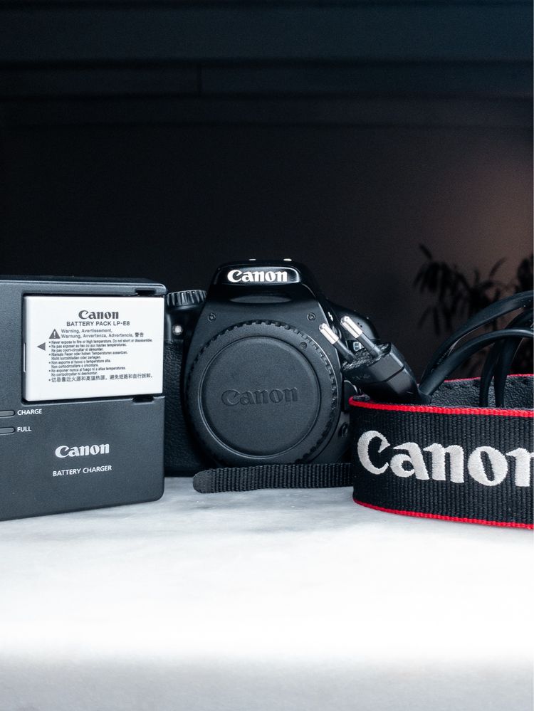 Canon EOS 550D (Corpo)