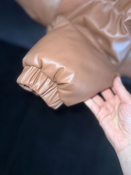 Куртка осіння жіноча