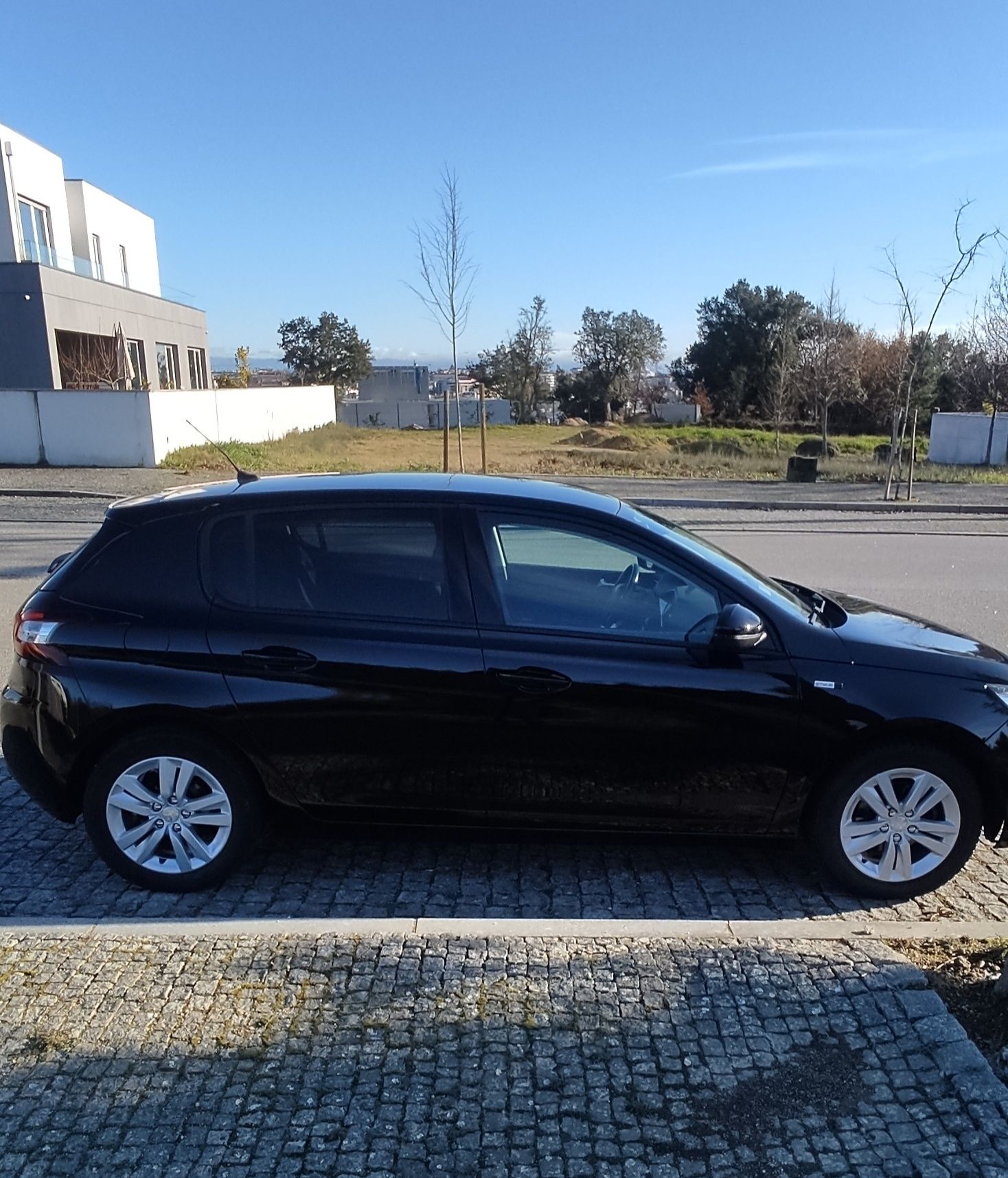 Peugeot 308. 1.2 puretech