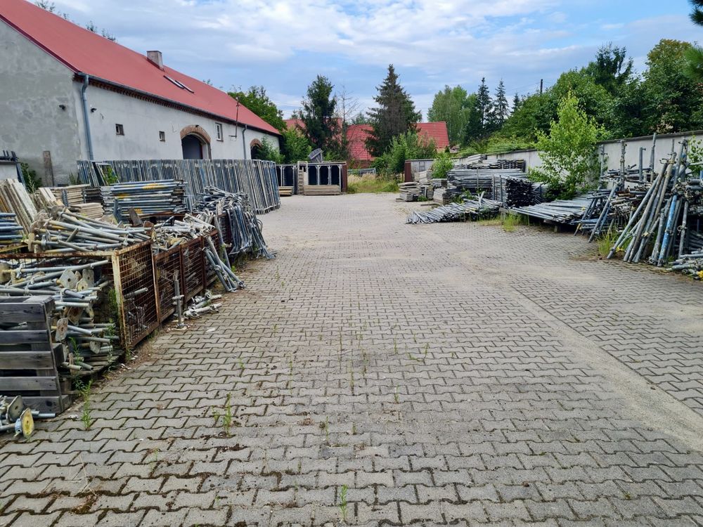 Sprzedam nieruchomosc z biurem i magazynem Wroclaw - Mędłów