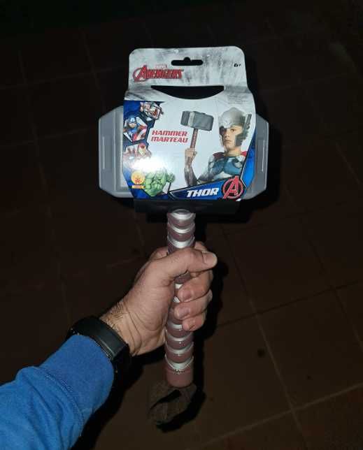 Martelo do Thor, Avengers