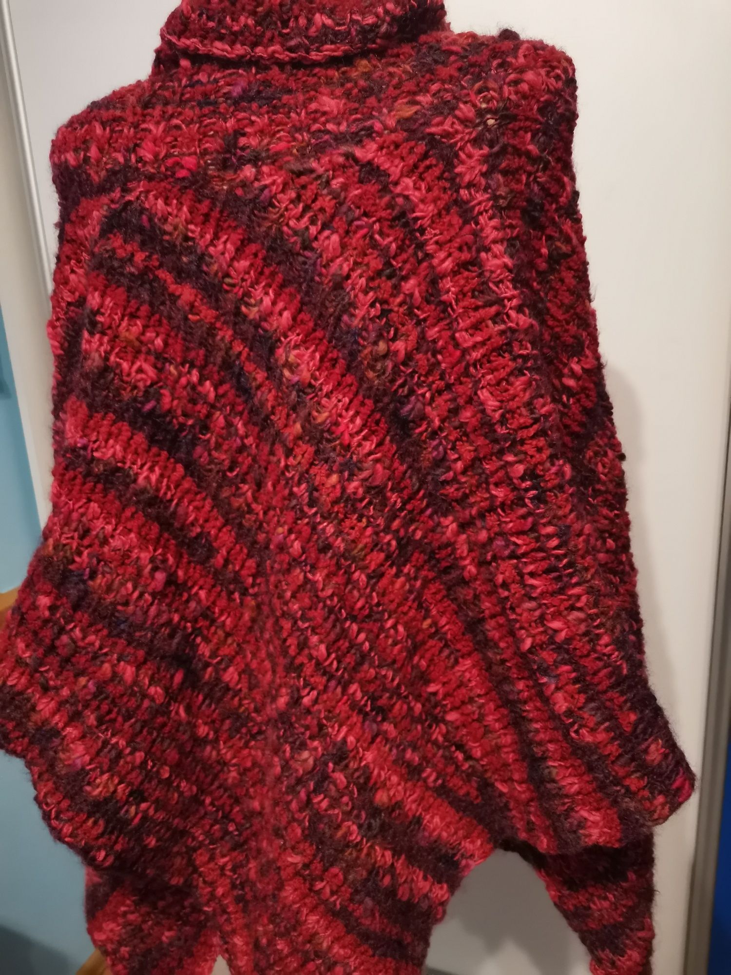 Piękne ręcznie robione ponczo, peleryna handmade, rozm uniwersalny