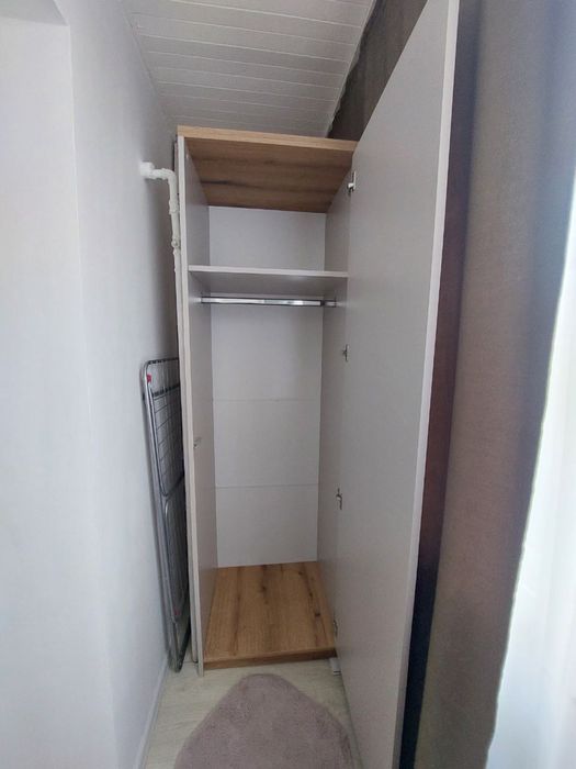 Шафа гардеробна