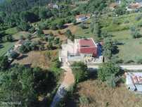 Moradia T4 +1 / V.N. Poiares