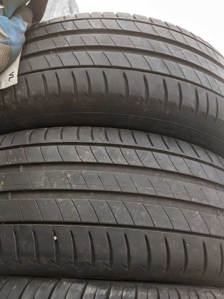 215/65R17 Michelin комплект 4шт