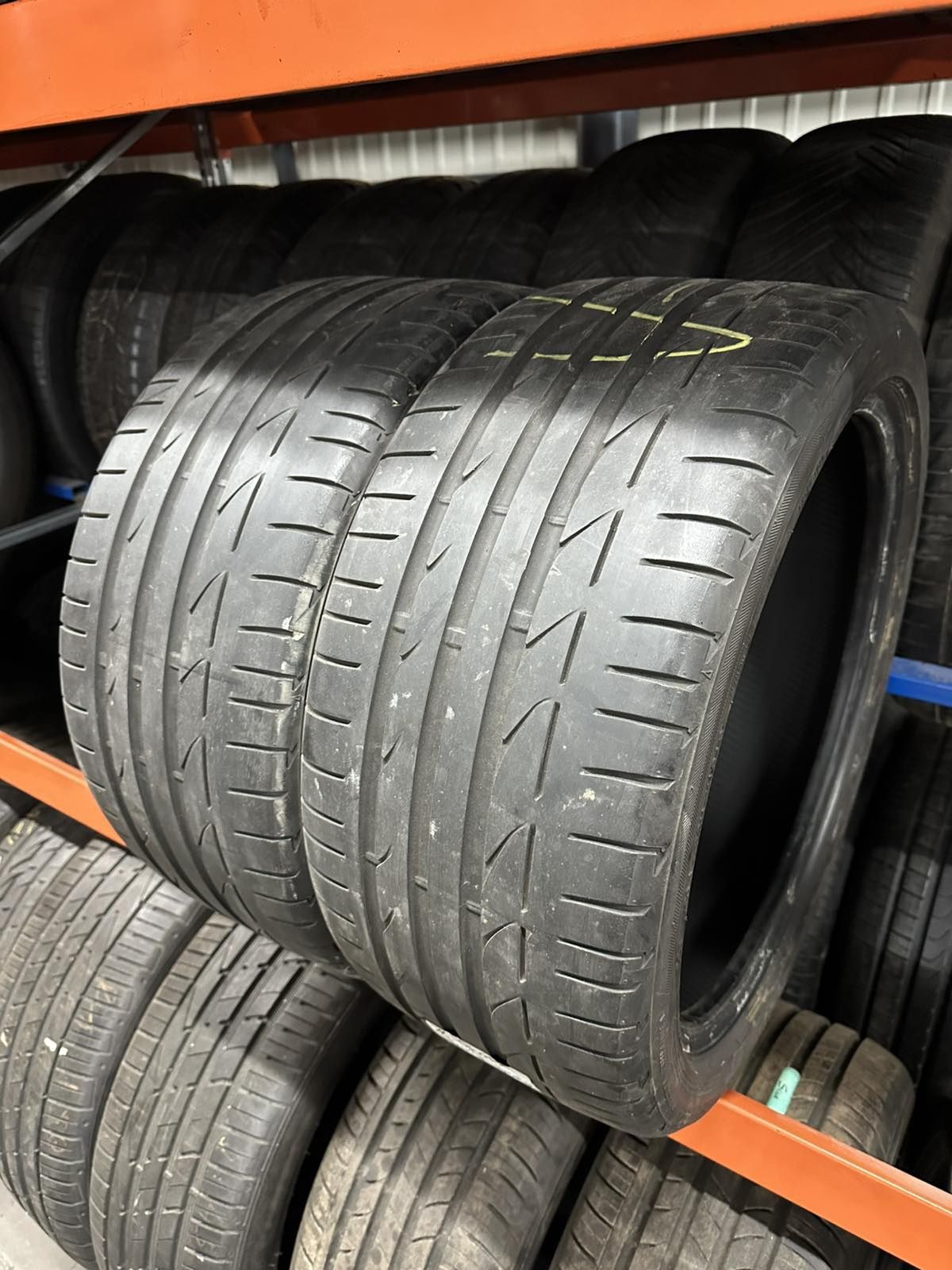 Шини Резина Літо 245/35 R18 92Y Bridgestone Potenza S001 Run Flat