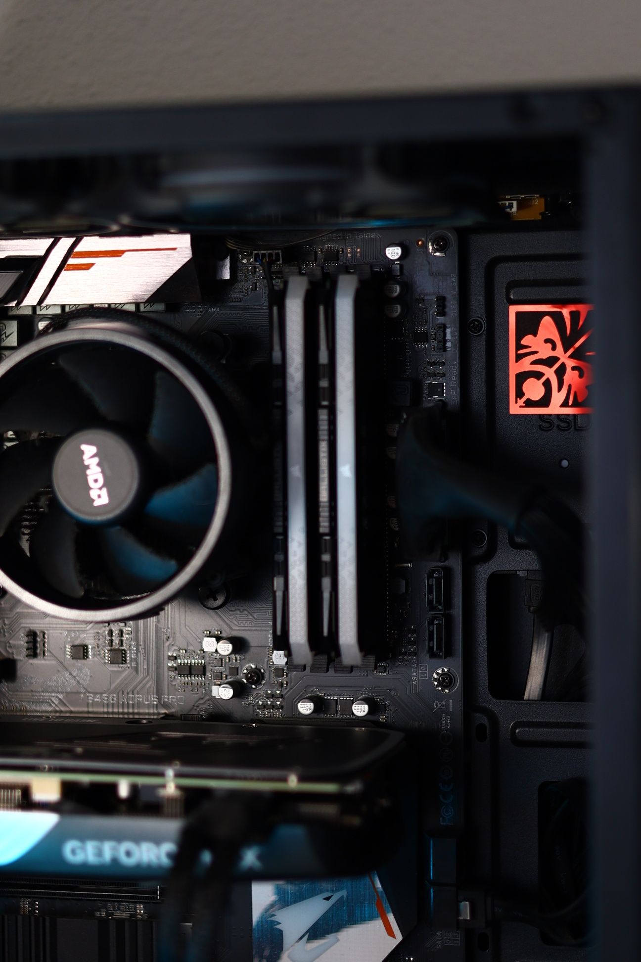 Torre gaming Prebuilt RTX 4070 SUPER