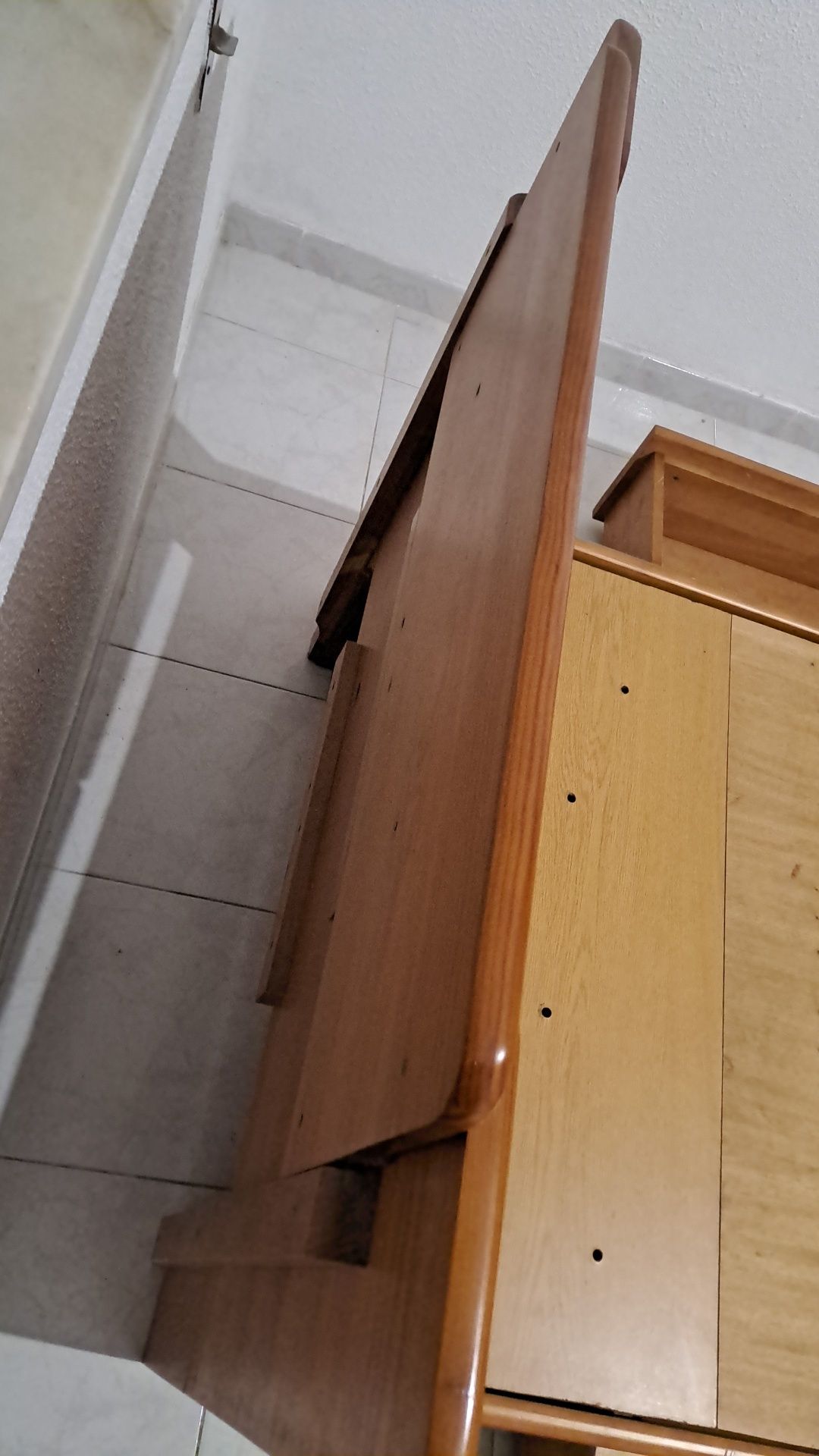 Cama solteiro com gavetas e colchão