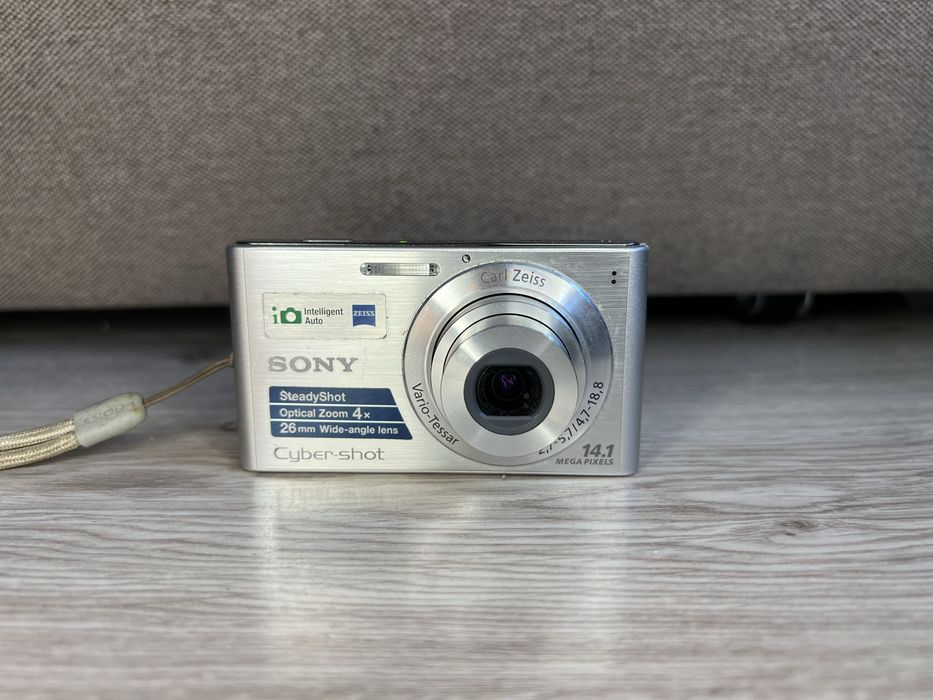 Цифровой фотоаппарат sony steadyshot dsc-w320+чехол