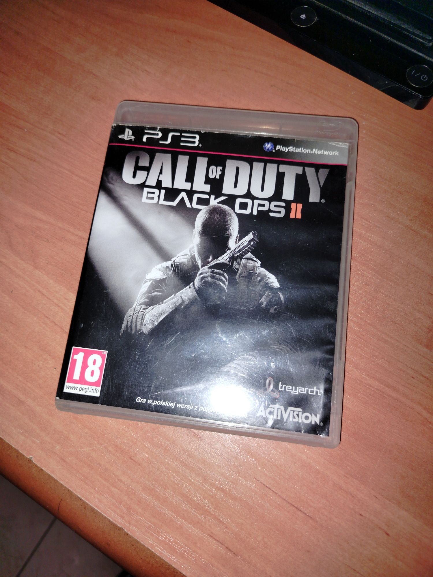 Playstation 3 z 5 grami i padem