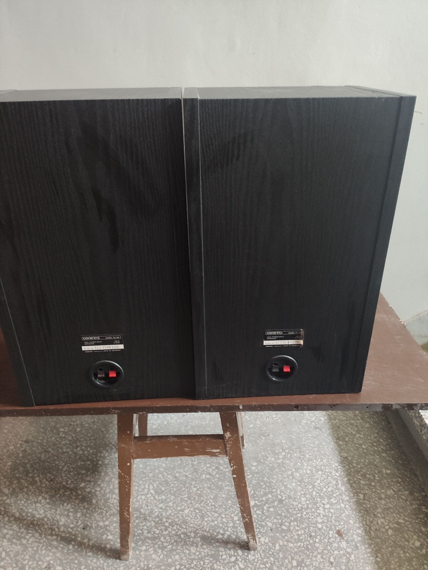 Amplituner Demon DRA 345R, kolumny Onkyo SC-380