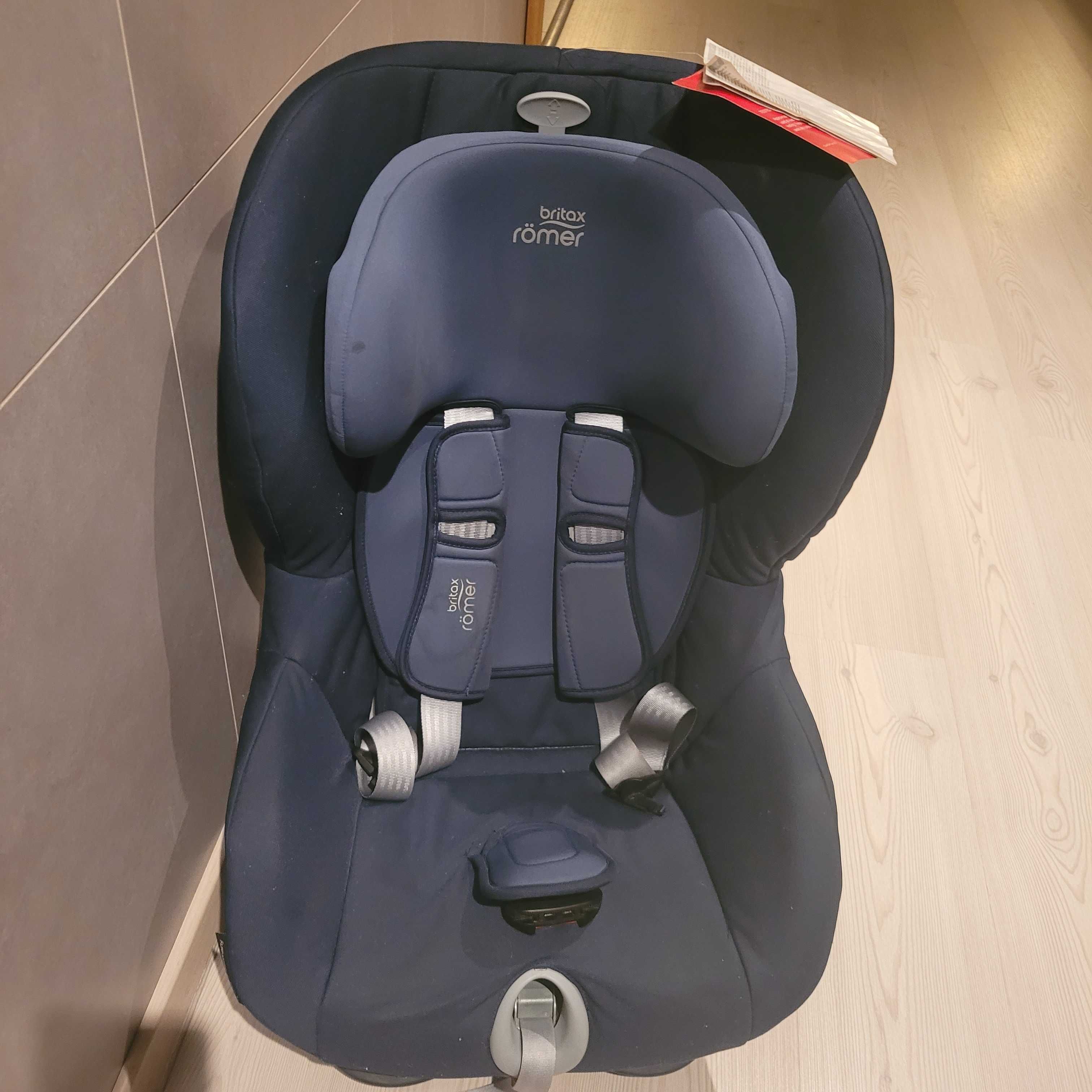 Fotelik 9-19 britax romer