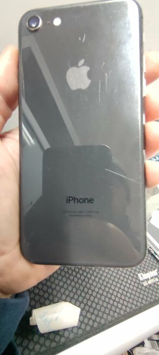 Айфон 8. Память 64 Гб.