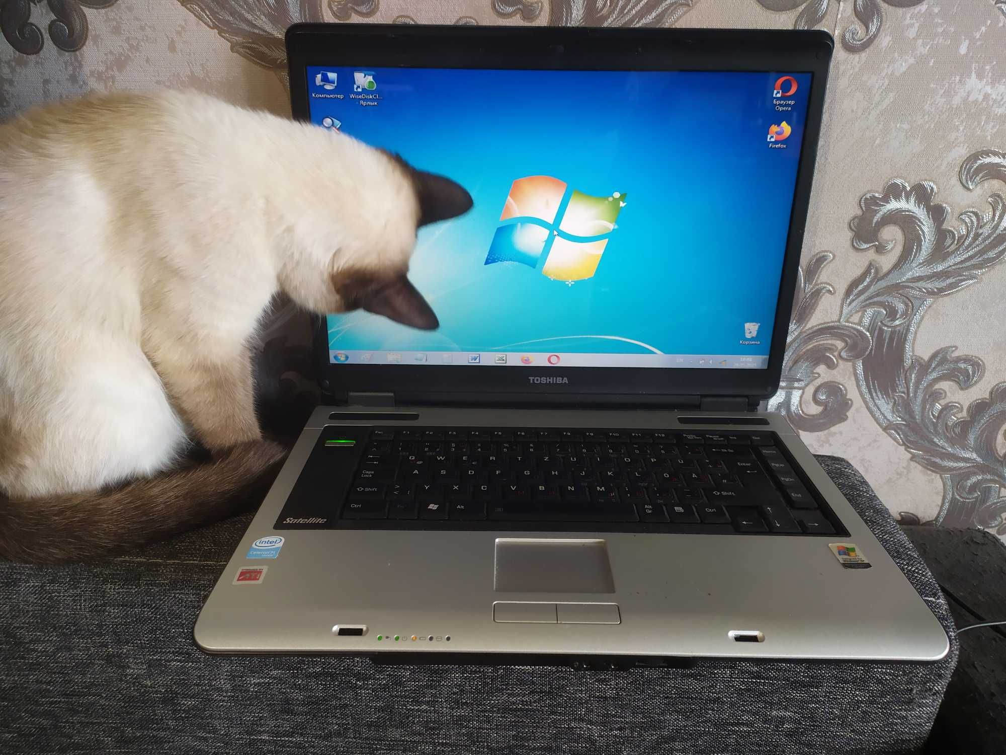 Ноутбук toshiba satellite a100