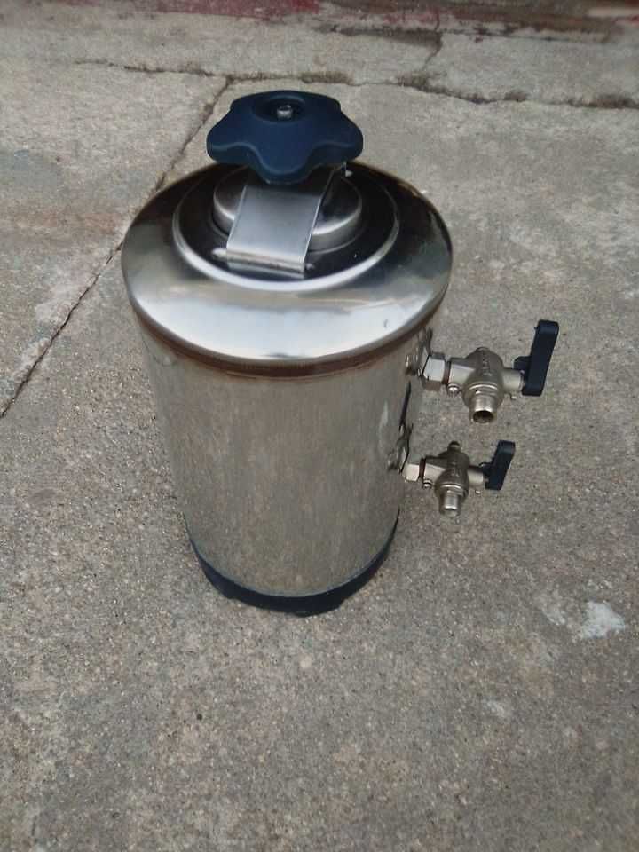 Depurador de água de 8 Litros _ Maquina de Café