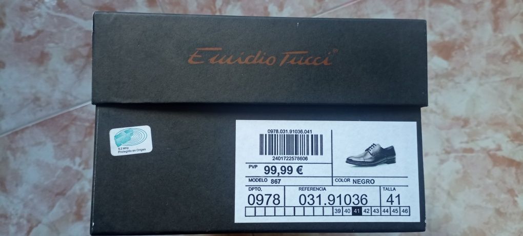 Sapatos de homem Emídio Tucci