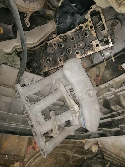 Распредвал, коленвал, головка. Мерседес 123,124