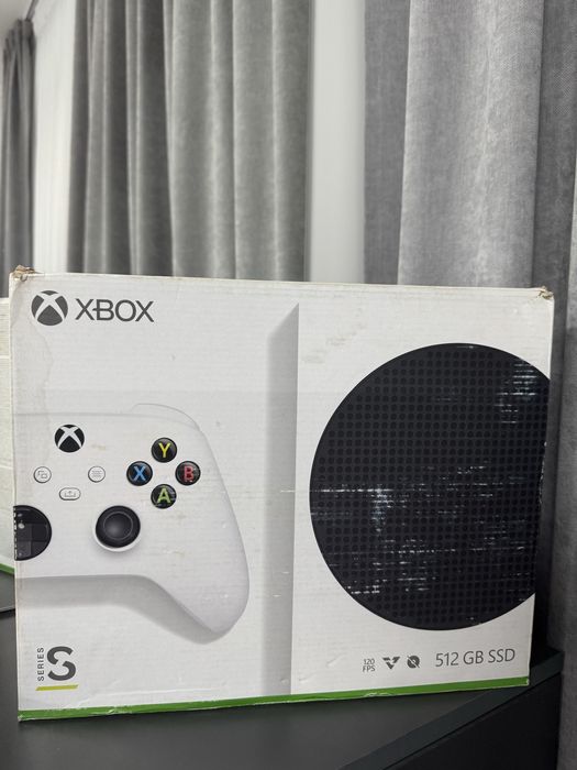 Продам Xbox series s 512 gb