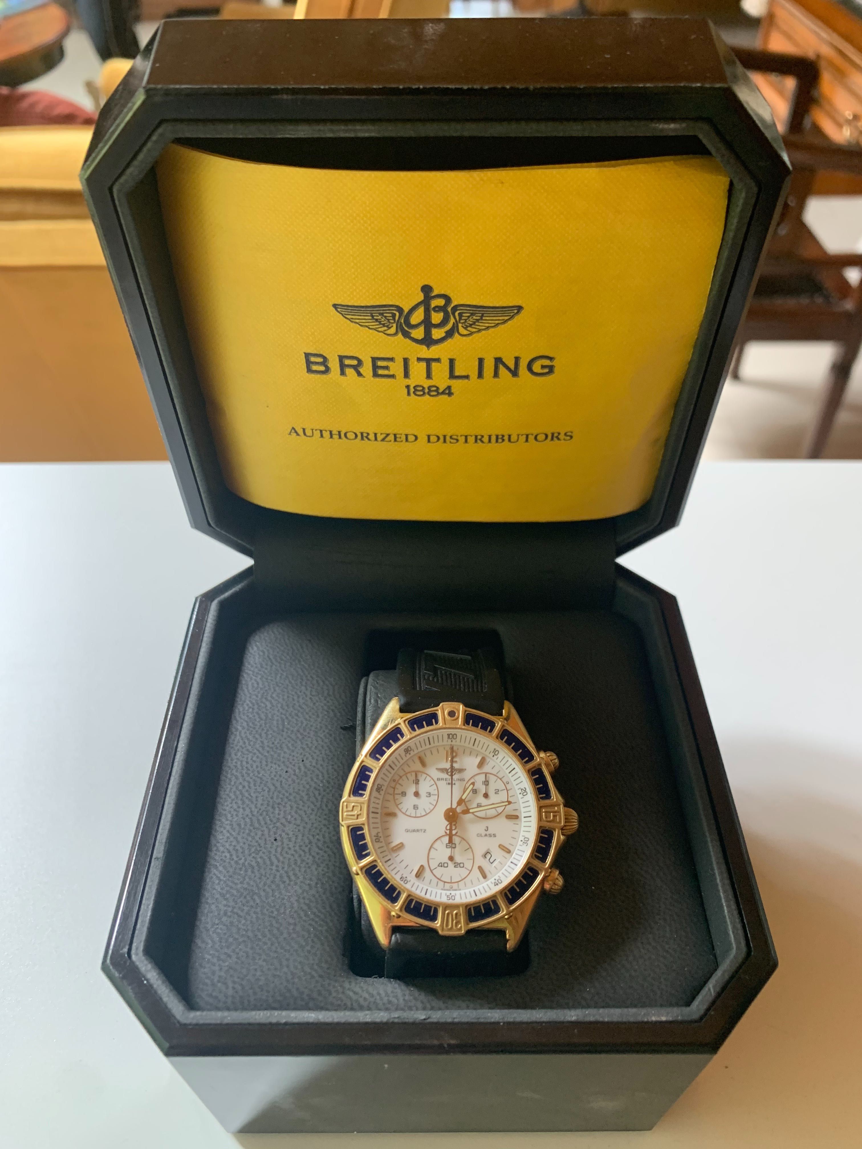 Złoty zegarek Breitling J-Class Chronograph Quartz Gold 18k