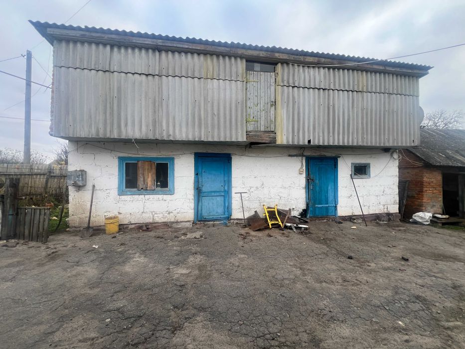 Продам 2кім будинок в селі Селище