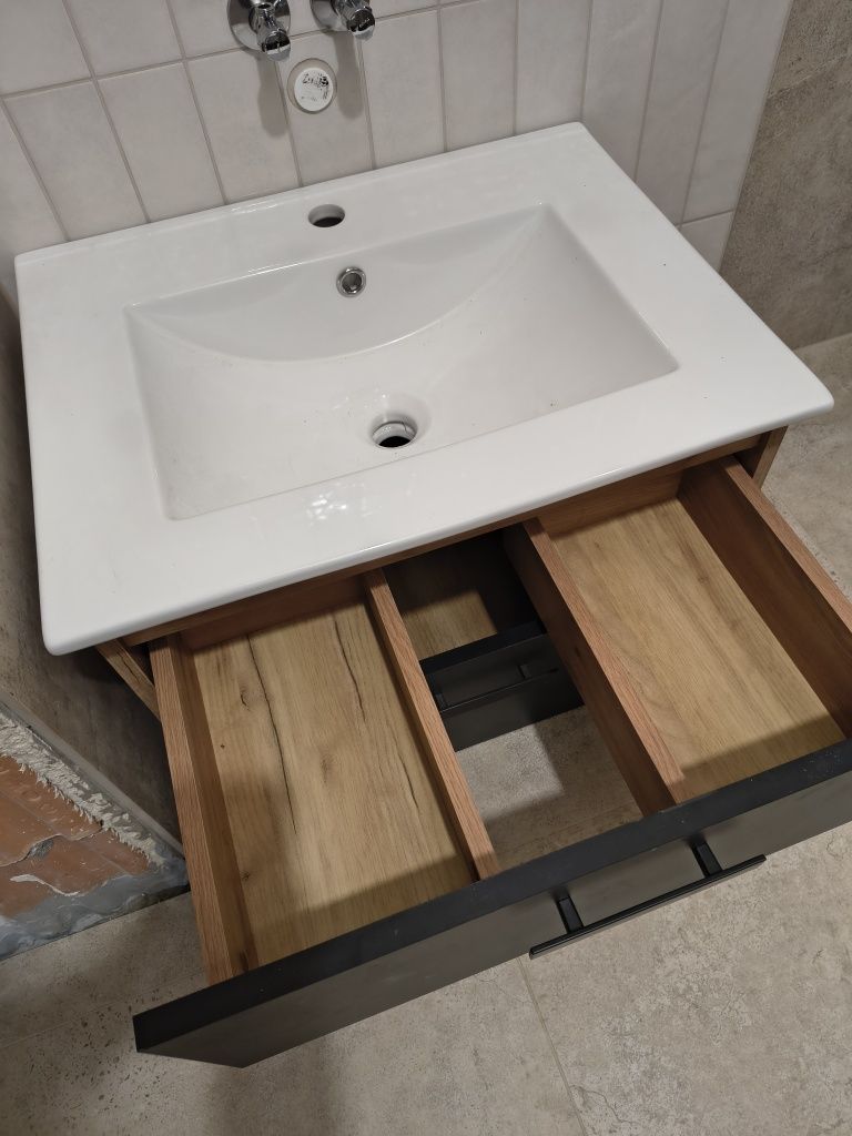 Szafka z umywalką, nowa,  umywalka 60cm