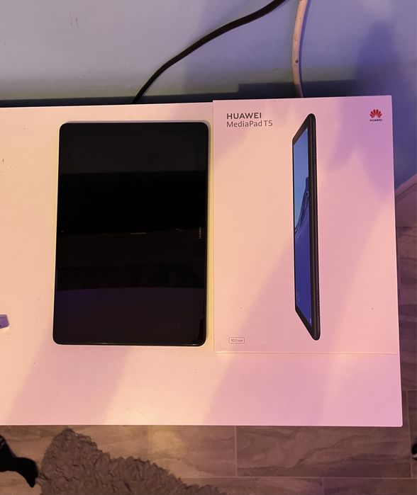 tablet huawei MediaPad t5 stan ideał