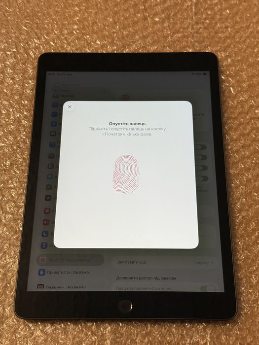 Apple iPad 9th 256gb 4g lte Ідеал 99% батарея A2603