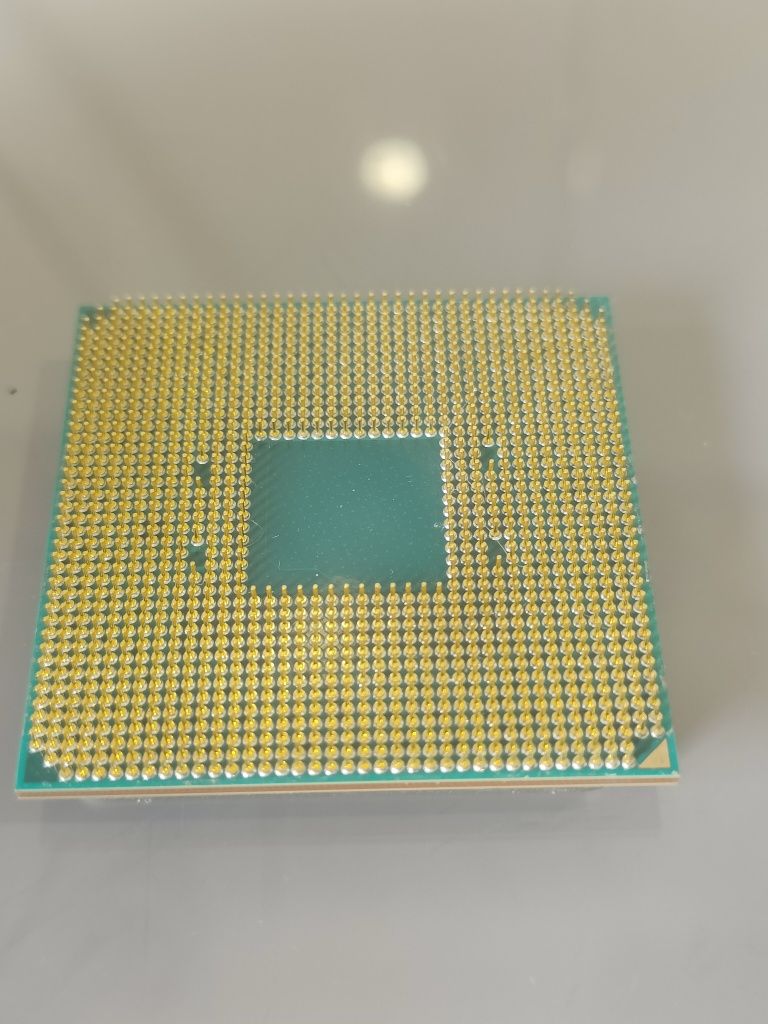 AMD Ryzen 5 1600