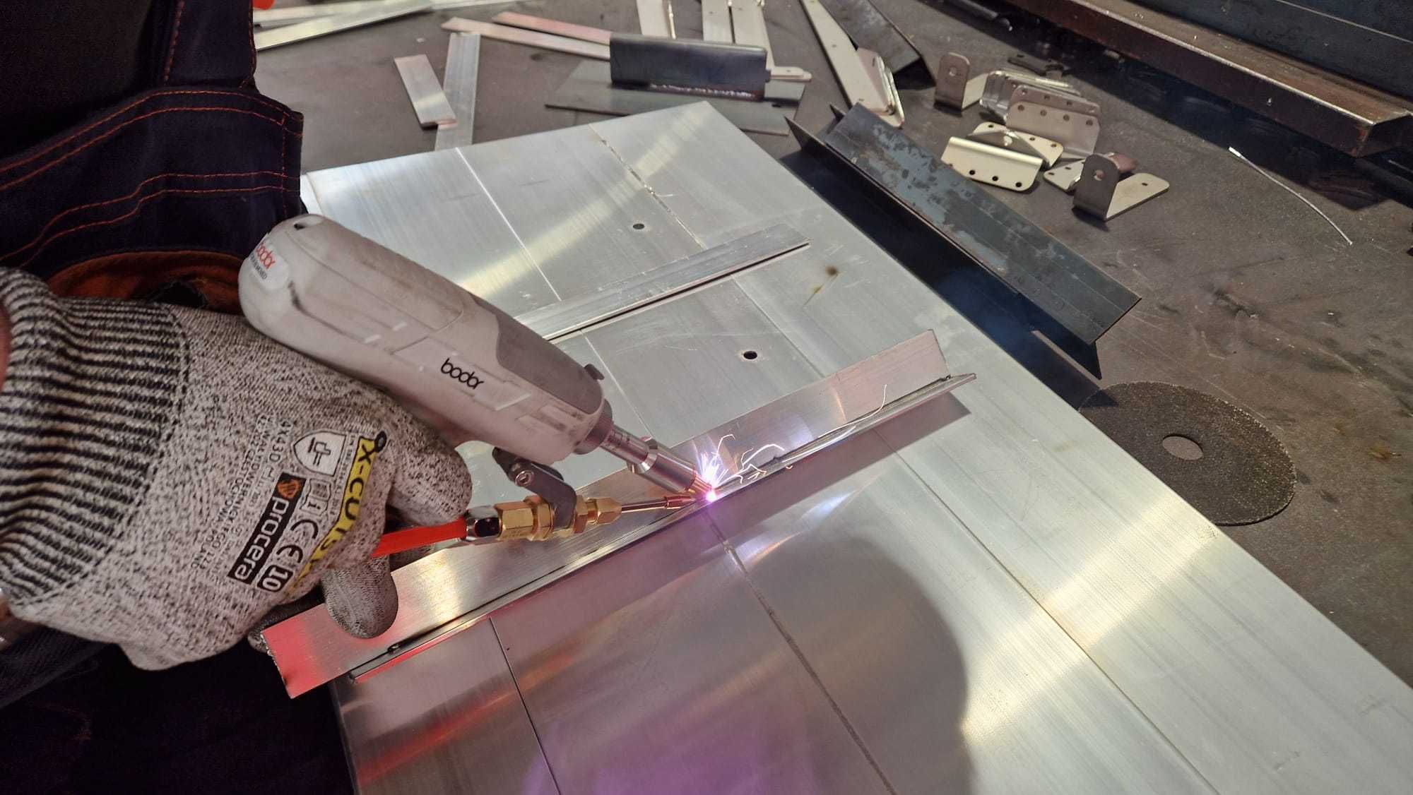 Spawarka laserowa Bodor welder 1500 pro