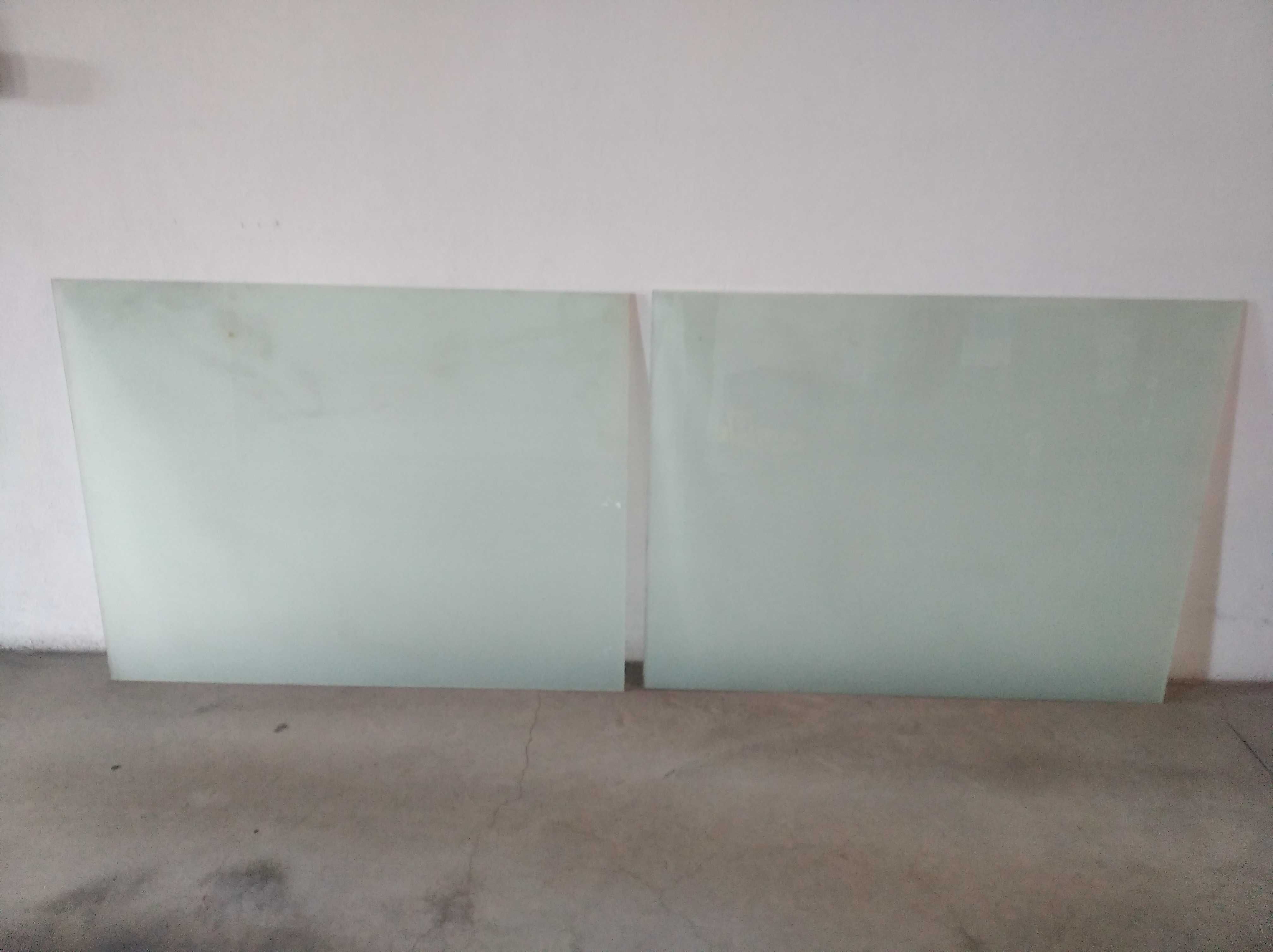 Painéis de vidro laminado opaco 113 cm x 87 cm x 2+2 mm