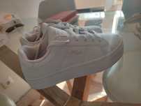 Tenis  FILA Brancos e rosa