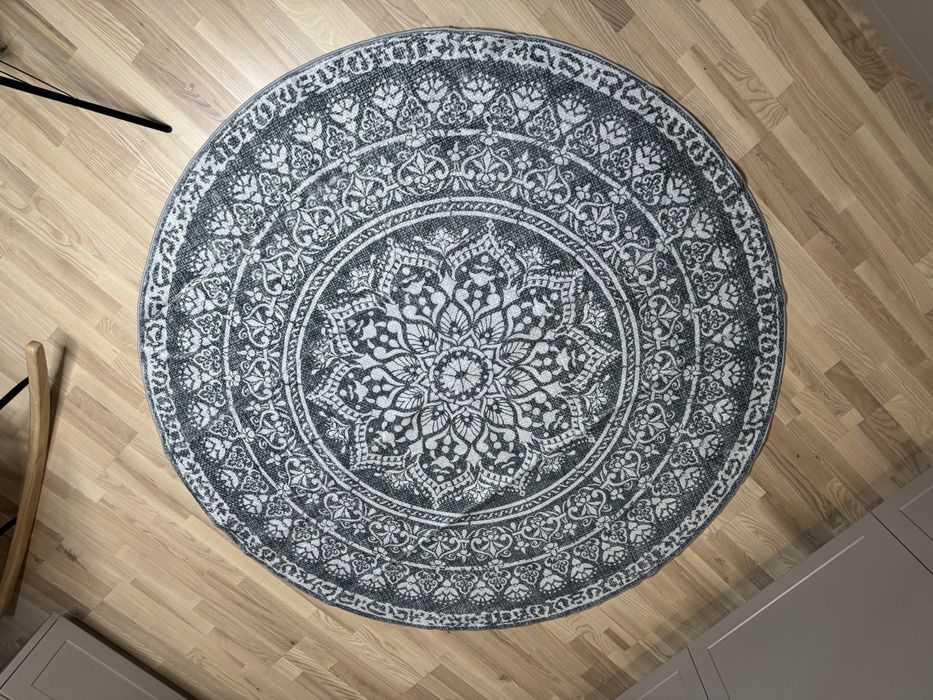 Шикарний коврик килим круглий