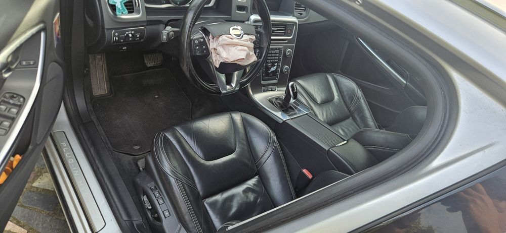 Volvo V60 D6 Plug-In Hybrid Lift 2013 Uszkodzony