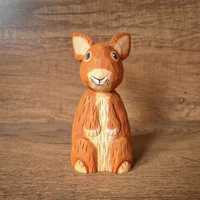 Drewniany królik | Rękodzieło z drewna lipy | Wyrzeźbiony zając