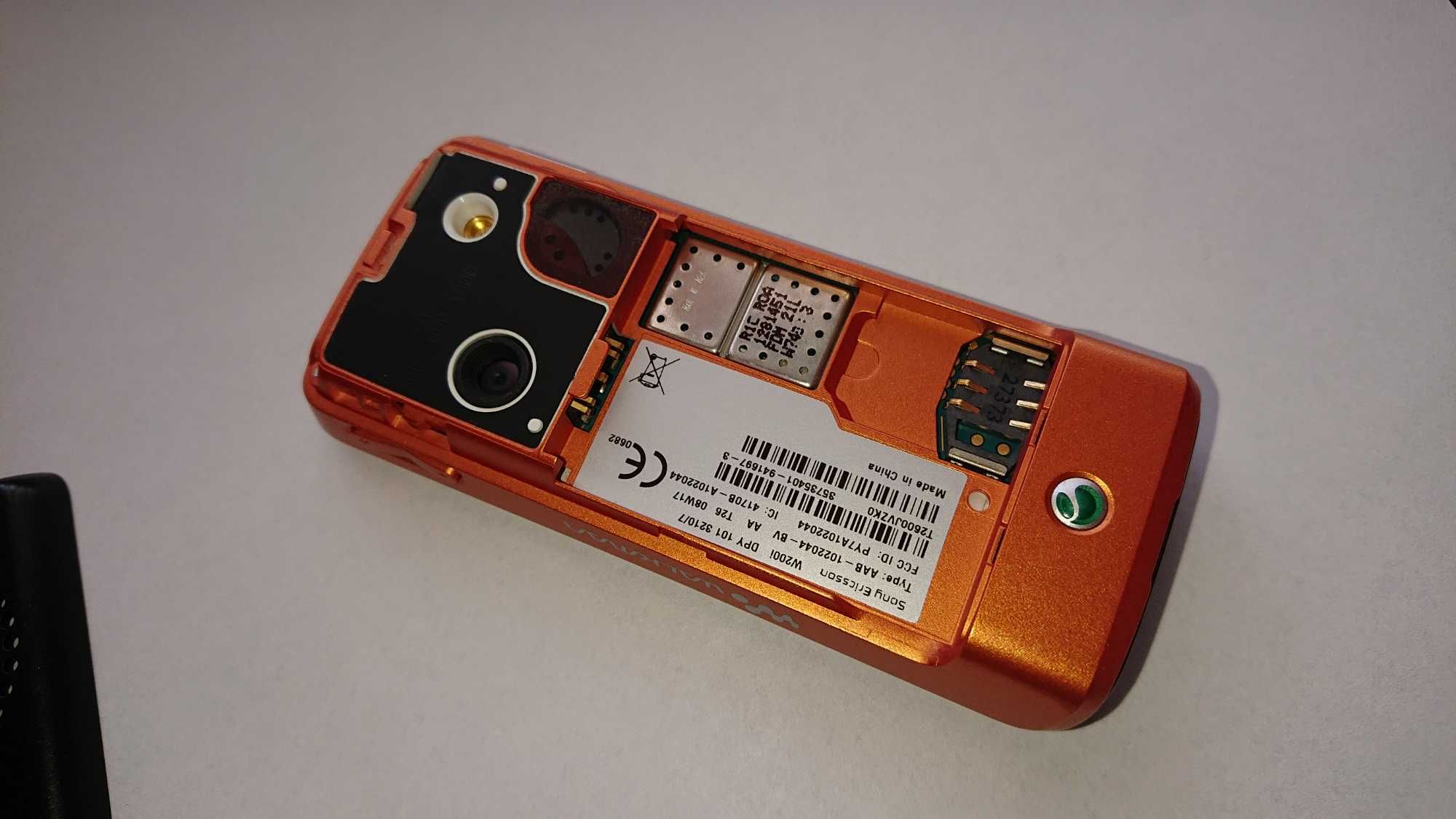 Sony Ericsson W200i idealny dla kolekcjonera w800i K750i K800i W880i